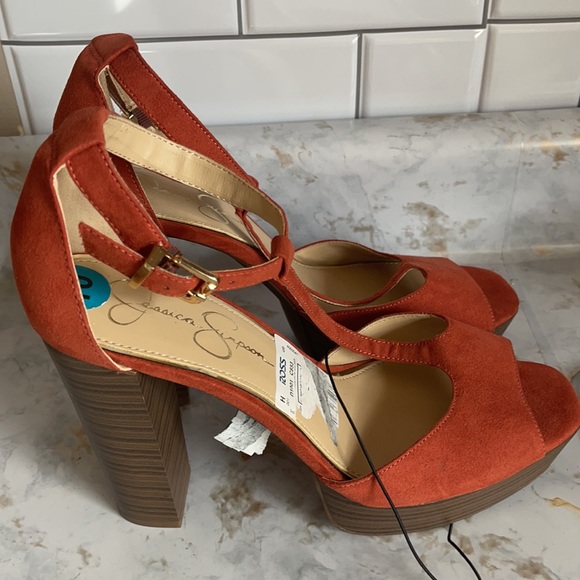 NEW JESSICA SIMPSON PLATFORM HEELS Size 10 - Picture 5 of 8
